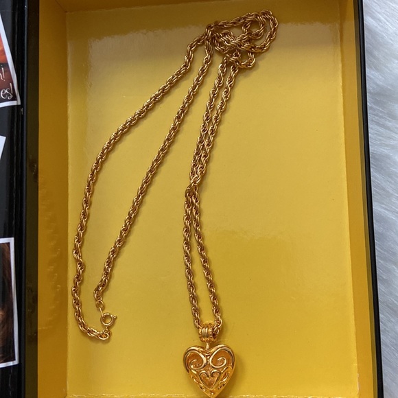 The color institute annual sun goddess edition makeup set - Picture 8 of 9